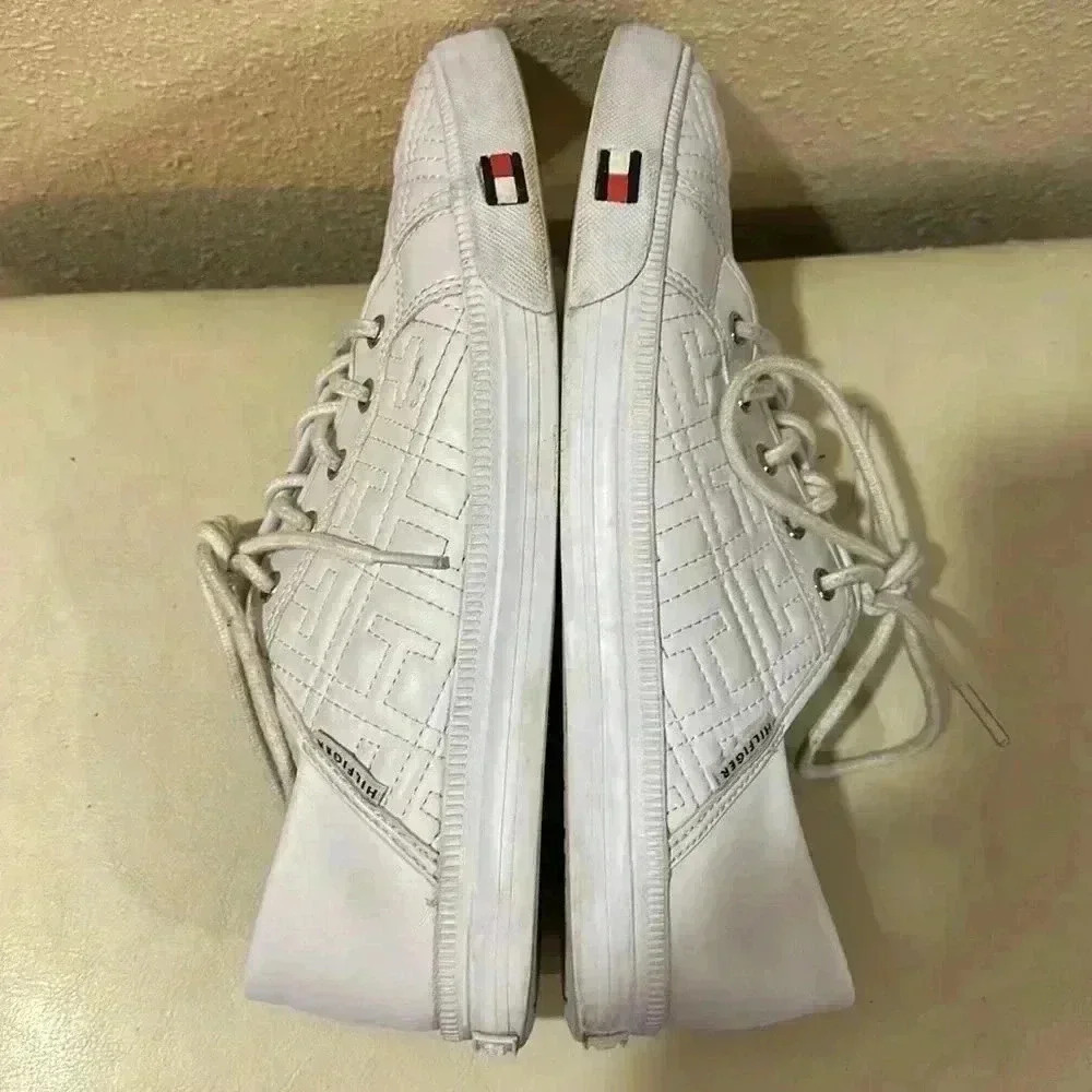 Tommy Hilfiger fashion sneakers size 9 1/2 - Picture 4 of 6